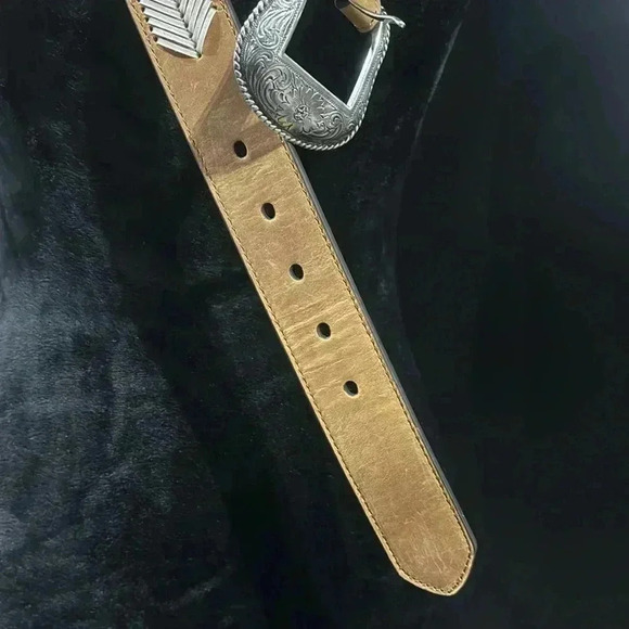 Nocona Genuine Leather,removable silver embossed buckle,Conchos,Aztec embroidery - Picture 6 of 12